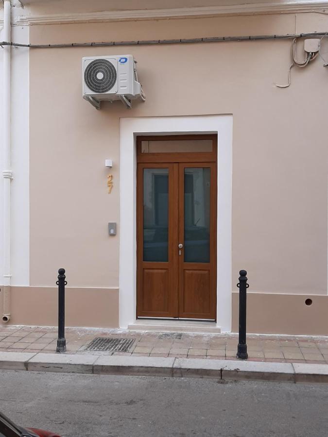 Bed Casa Vacanza Via Gallipoli - Corte Bari Brindisi Exteriör bild