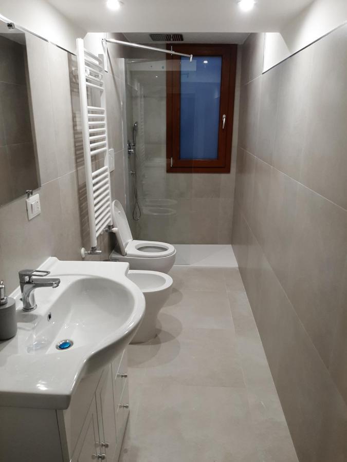 Bed Casa Vacanza Via Gallipoli - Corte Bari Brindisi Exteriör bild