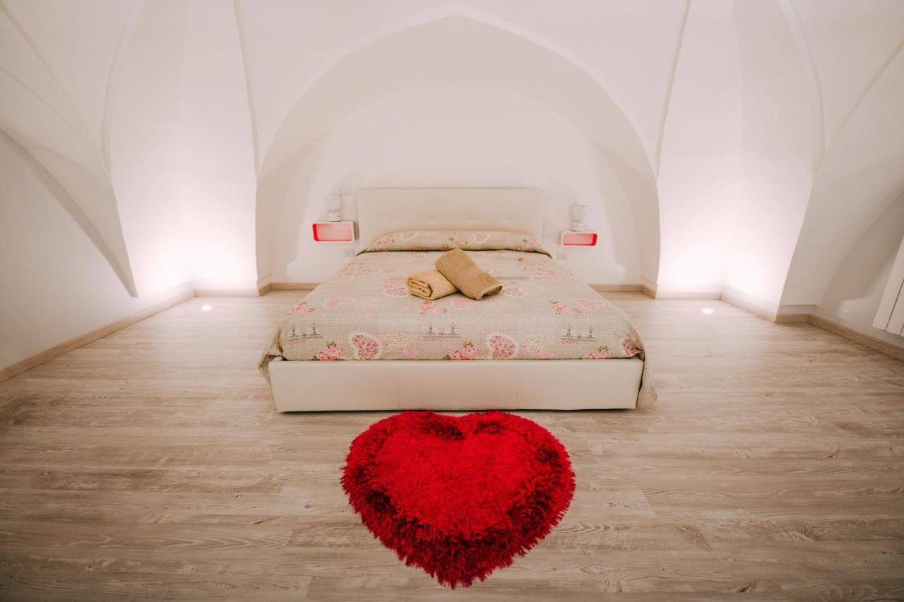 Bed Casa Vacanza Via Gallipoli - Corte Bari Brindisi Exteriör bild