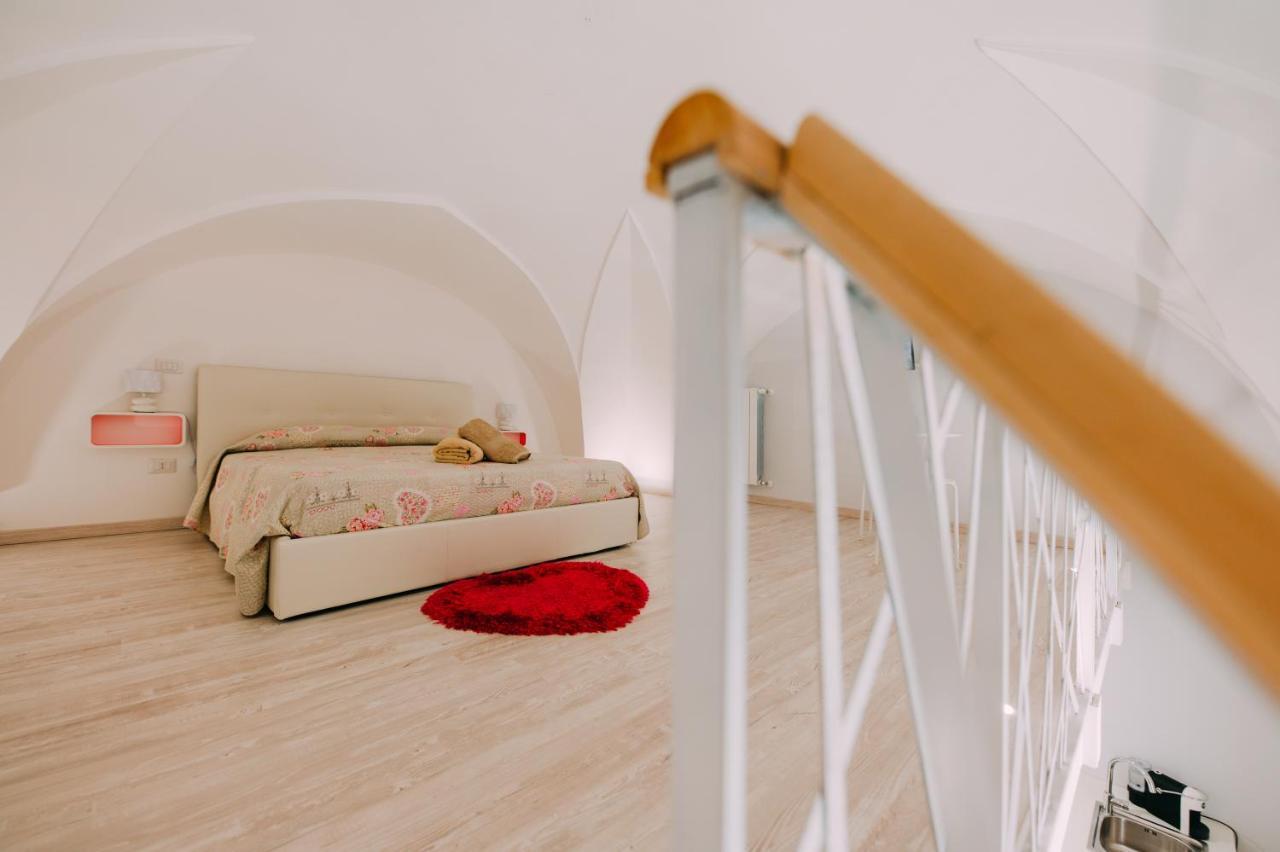 Bed Casa Vacanza Via Gallipoli - Corte Bari Brindisi Exteriör bild