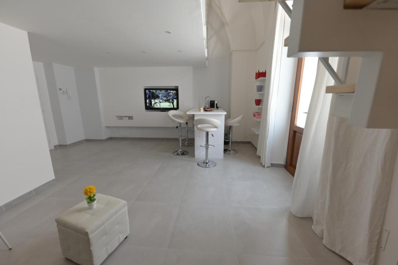 Bed Casa Vacanza Via Gallipoli - Corte Bari Brindisi Exteriör bild
